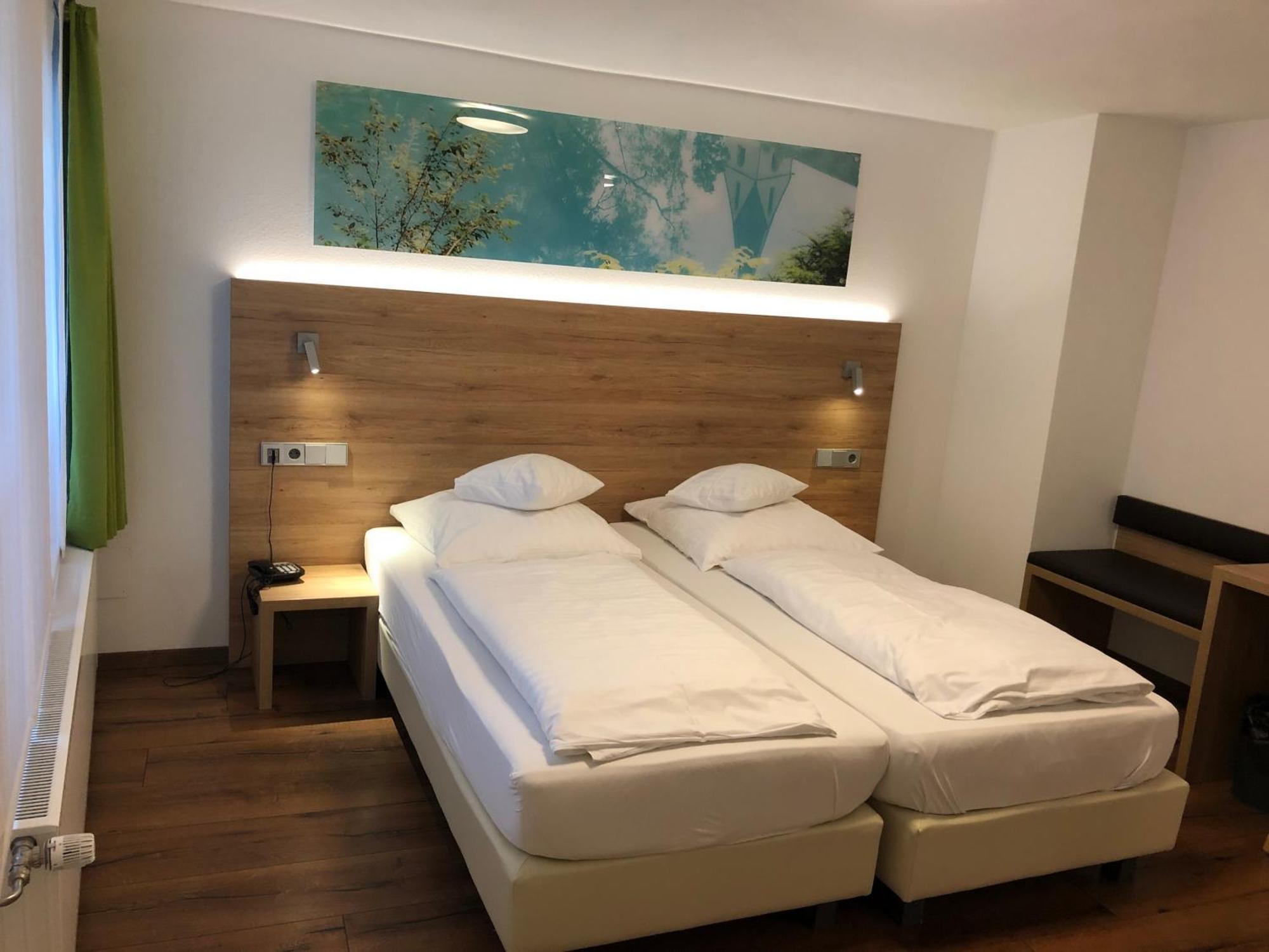 Hotel-Restaurant Ochsen Blaubeuren Habitación foto