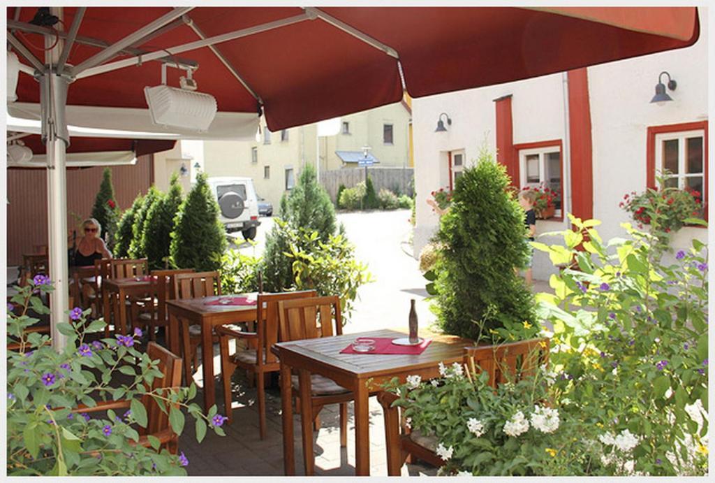 Hotel-Restaurant Ochsen Blaubeuren Exterior foto